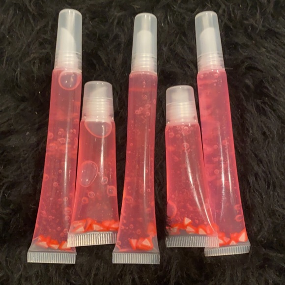 Strawberry gloss - Picture 5 of 6